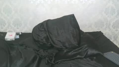 Snapshot of angel_lein chatting on 10, 10, 2025 Angel Lein online show from 10, 10, 2025