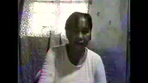 Snapshot of angel_maria123 chatting on 26, 10, 2025 angel_maria123 online show from 26, 10, 2025