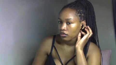 angel_mia5 online show from 14, 6, 2026