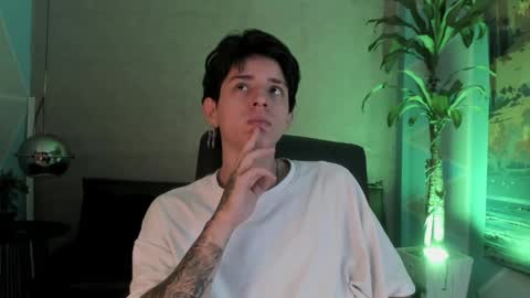 angel_scott2 online show from 31, 3, 2026