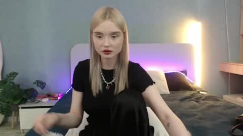 Angela online show from 6, 5, 2026