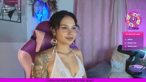 Snapshot of angel_smile18 chatting on 28, 4, 2026 angel online show from 28, 4, 2026