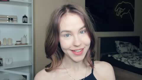 Snapshot of angel_to_burn chatting on 31, 5, 2026 SofiaSofi online show from 31, 5, 2026