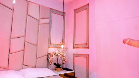 Snapshot of angel_vibes_ chatting on 15, 1, 2026 Angel online show from 15, 1, 2026