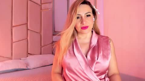 Snapshot of angel_vibes_ chatting on 26, 2, 2026 Angel online show from 26, 2, 2026