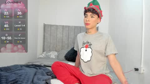 Snapshot of angel_villarreal chatting on 25, 12, 2024 Angel online show from 25, 12, 2024
