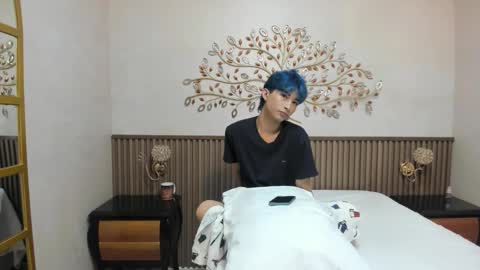 Angel  online show from 17, 11, 2025