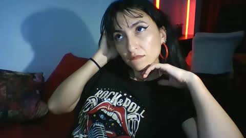 Snapshot of angela_mis chatting on 28, 4, 2026 Angela online show from 28, 4, 2026