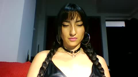 Snapshot of angela_mis chatting on 4, 8, 2026 Angela online show from 4, 8, 2026