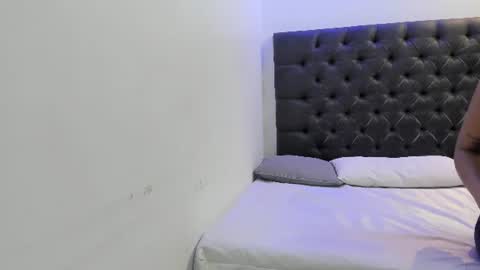 Snapshot of angela_rendon chatting on 18, 6, 2026 angela_rendon online show from 18, 6, 2026
