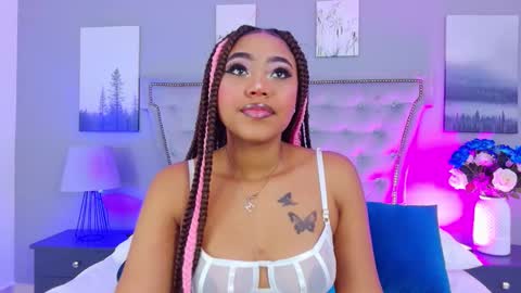 Angela Roberts online show from 5, 12, 2025