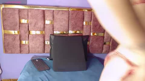 angelacute19 online show from 1, 3, 2025