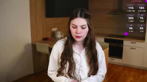 Olivia online show from 4, 12, 2025