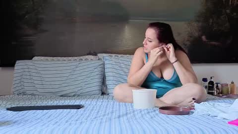 Max y Angela independent model online show from 14, 2, 2026