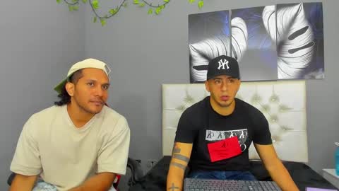 Angel And Cris online show from 26, 9, 2025