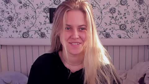 Snapshot of angelanty chatting on 11, 5, 2026 Darsi Anty online show from 11, 5, 2026