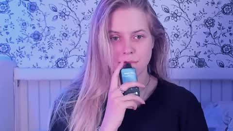 Snapshot of angelanty chatting on 18, 5, 2026 Darsi Anty online show from 18, 5, 2026