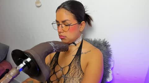 Angela Ricci online show from 13, 5, 2026