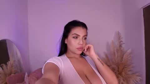 Snapshot of angelawhitte_ chatting on 19, 2, 2025 Angela Big boobs White online show from 19, 2, 2025