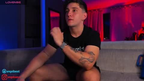 Snapshot of angelbell19 chatting on 17, 9, 2025 angelbell19 online show from 17, 9, 2025