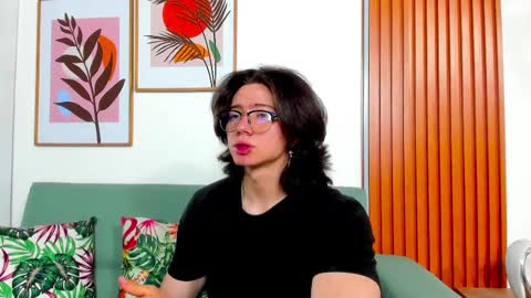 Angel Bennet online show from 17, 12, 2024