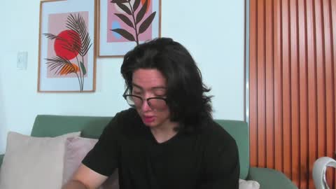 Angel Bennet online show from 20, 1, 2025