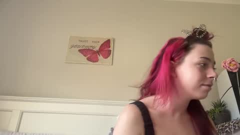 Snapshot of angelcak3s chatting on 6, 2, 2025 venellope888 online show from 6, 2, 2025