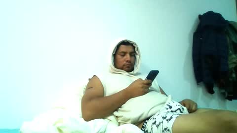 Snapshot of angeldavid90 chatting on 20, 10, 2025 angeldavid90 online show from 20, 10, 2025