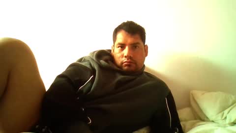 Snapshot of angeldavid90 chatting on 21, 10, 2025 angeldavid90 online show from 21, 10, 2025