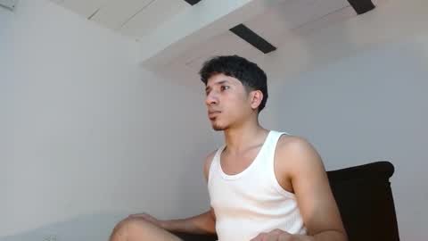 Snapshot of angelhil chatting on 14, 12, 2025 Angel of littlebandido online show from 14, 12, 2025