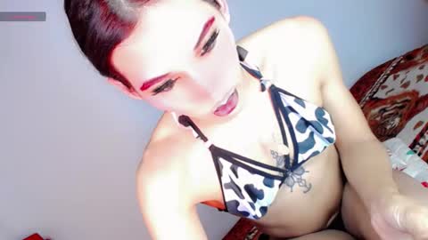 Snapshot of angelhotty_ chatting on 15, 2, 2026 Angel fox online show from 15, 2, 2026