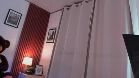 Snapshot of angeli_sexi chatting on 31, 5, 2026 Carolina online show from 31, 5, 2026