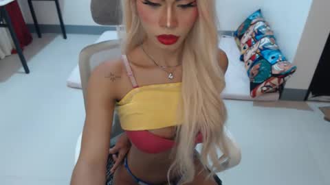 Snapshot of angelic_face_808 chatting on 31, 1, 2026 DIVINE ANGEL online show from 31, 1, 2026