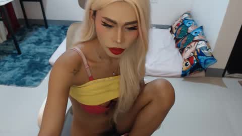 Snapshot of angelic_face_808 chatting on 12, 2, 2026 DIVINE ANGEL online show from 12, 2, 2026