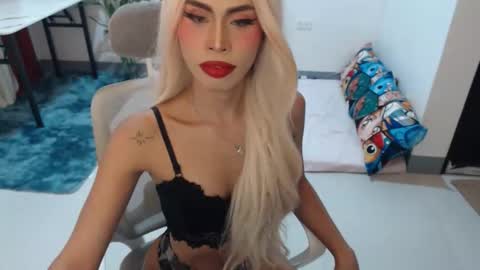 Snapshot of angelic_face_808 chatting on 15, 2, 2026 DIVINE ANGEL online show from 15, 2, 2026