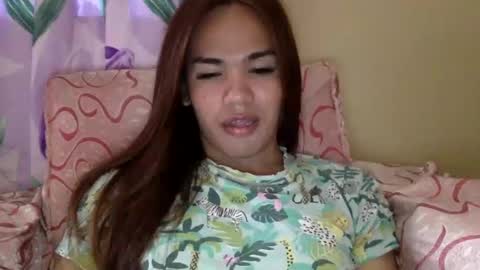 Snapshot of angelic_slutxx chatting on 27, 12, 2024 Yhanna online show from 27, 12, 2024