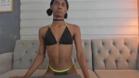 Snapshot of angelica_sexy1 chatting on 11, 12, 2024 angelica_sexy1 online show from 11, 12, 2024