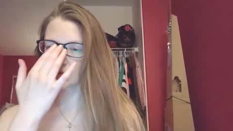 Snapshot of angelicangel3 chatting on 1, 5, 2026 AngelicAngel online show from 1, 5, 2026