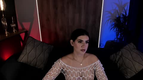 Snapshot of angelicavega_ chatting on 3, 2, 2025 Angelica Vega online show from 3, 2, 2025