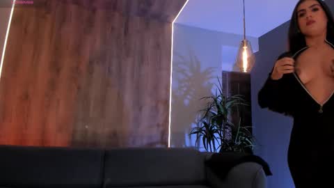 Snapshot of angelicavega_ chatting on 16, 10, 2025 Angelica Vega online show from 16, 10, 2025