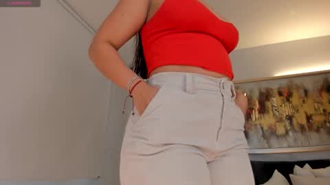 Snapshot of angelicavega_ chatting on 26, 10, 2025 Angelica Vega online show from 26, 10, 2025