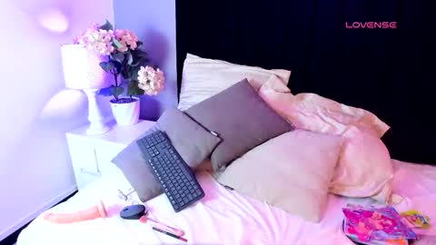 Angelique online show from 29, 10, 2025