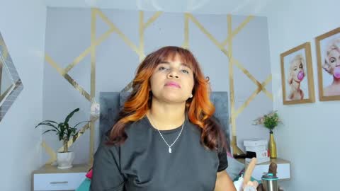 Snapshot of angelina_castro12 chatting on 18, 1, 2025 Angelina online show from 18, 1, 2025