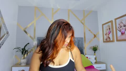 Snapshot of angelina_castro12 chatting on 23, 1, 2025 Angelina online show from 23, 1, 2025