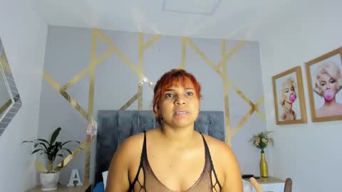 Snapshot of angelina_castro12 chatting on 7, 3, 2025 Angelina online show from 7, 3, 2025