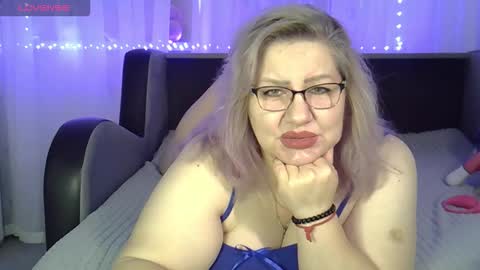 AngelinaGlam online show from 14, 10, 2025