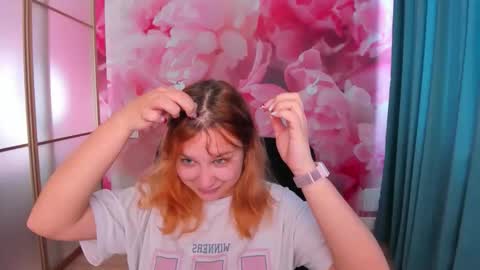 AngelinaLow online show from 16, 5, 2026