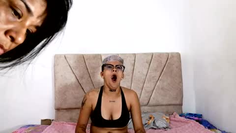Snapshot of angelinandnini chatting on 25, 6, 2026 angelinandnini online show from 25, 6, 2026