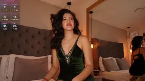 Snapshot of angelinarosss_ chatting on 31, 1, 2025   online show from 31, 1, 2025