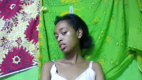 Snapshot of angeline221173 chatting on 7, 5, 2026 angeline221173 online show from 7, 5, 2026
